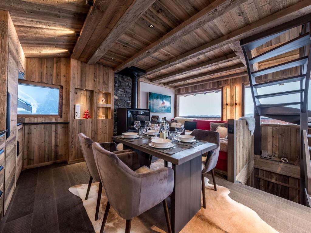 Chalet cosy Courchevel 5 pers près des pistes avec sauna et terrasse - 4