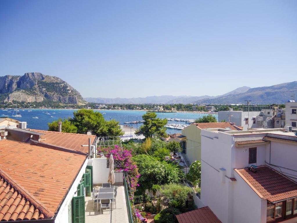 Casa del pescatore - fronte mare di Mondello - By Rentalbeb italy-, Palerme