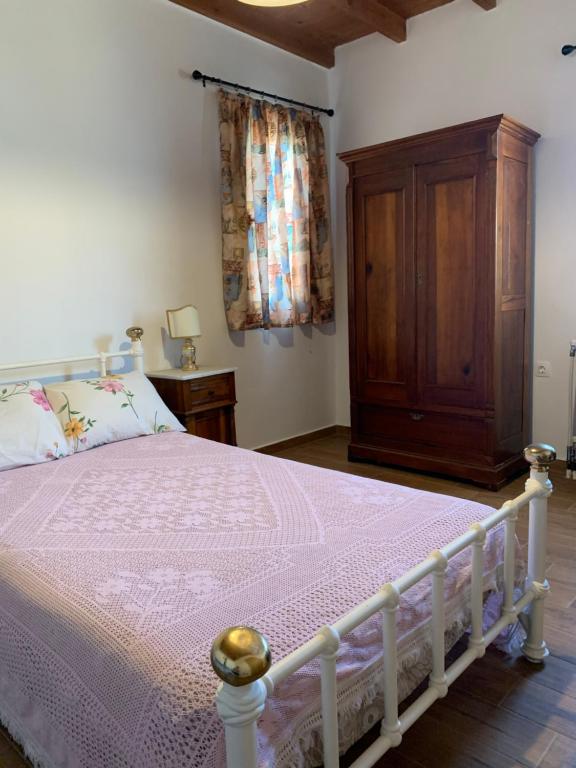 Artemis, Agia Marina