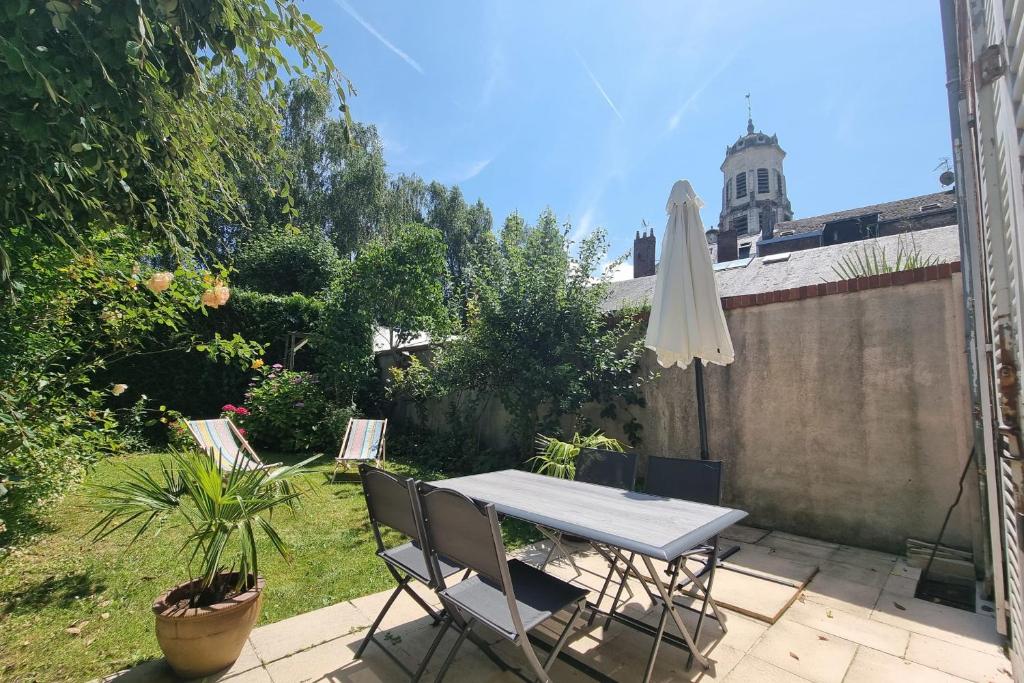 " Jardins du Clos Notre Dame " - Bucolic apartment in the city center - 1