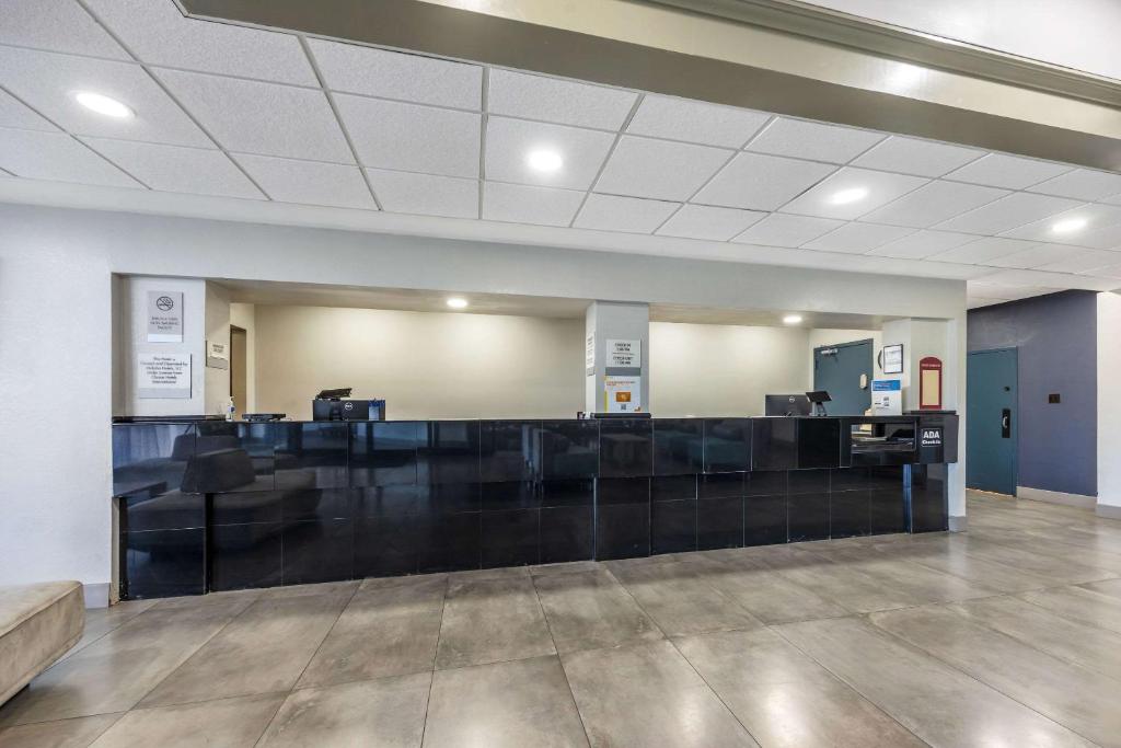 Lobby, Clarion Inn Murfreesboro Old Fort Pkwy in Murfreesboro (TN)