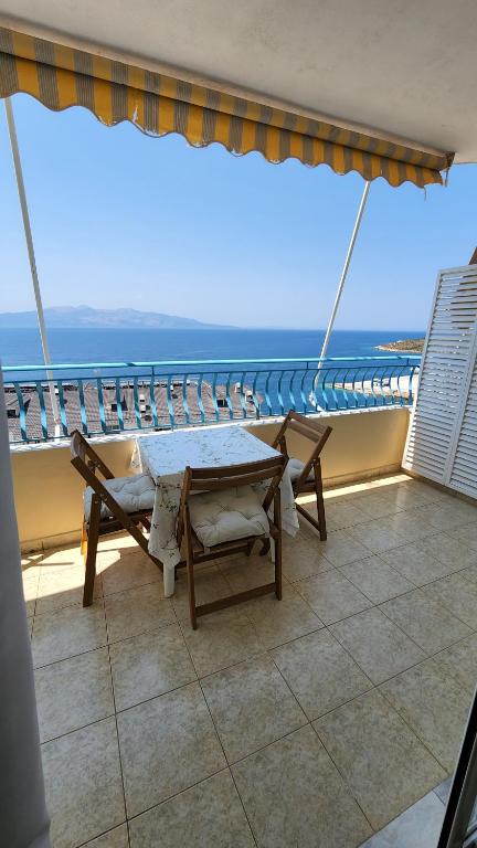 Dante's View, Sarandë