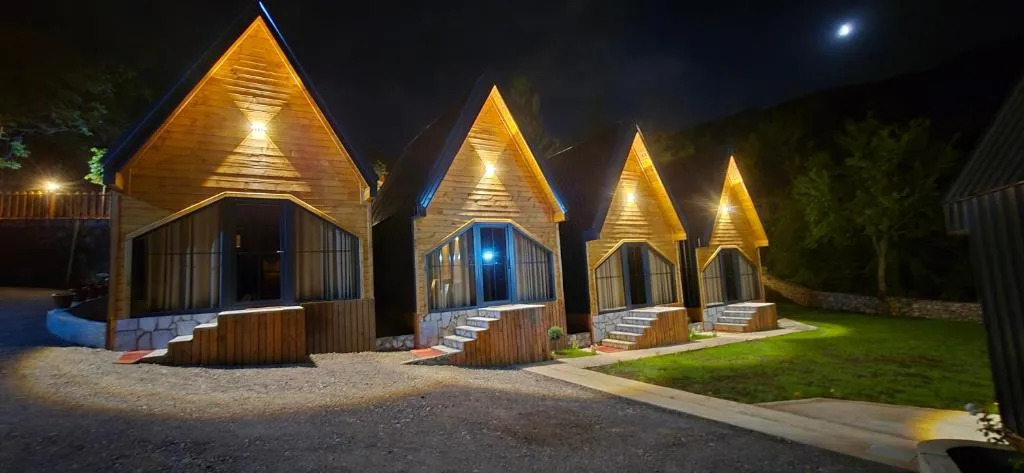 Mikpritja Theth, hotel en Theth