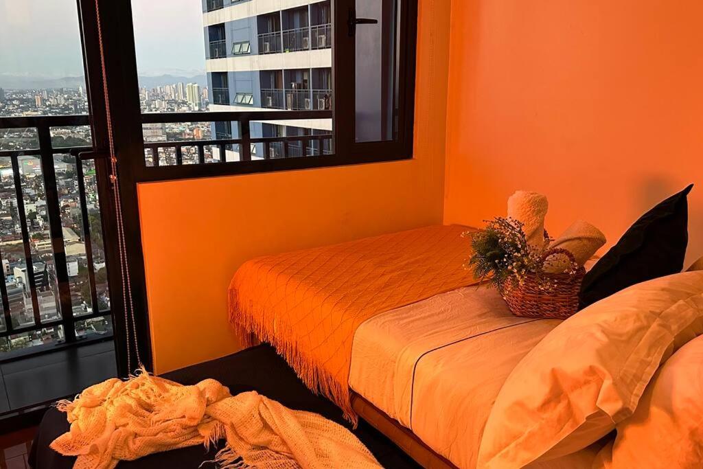 SMDC Air residences city lights view at 51st floor 101, Manila
