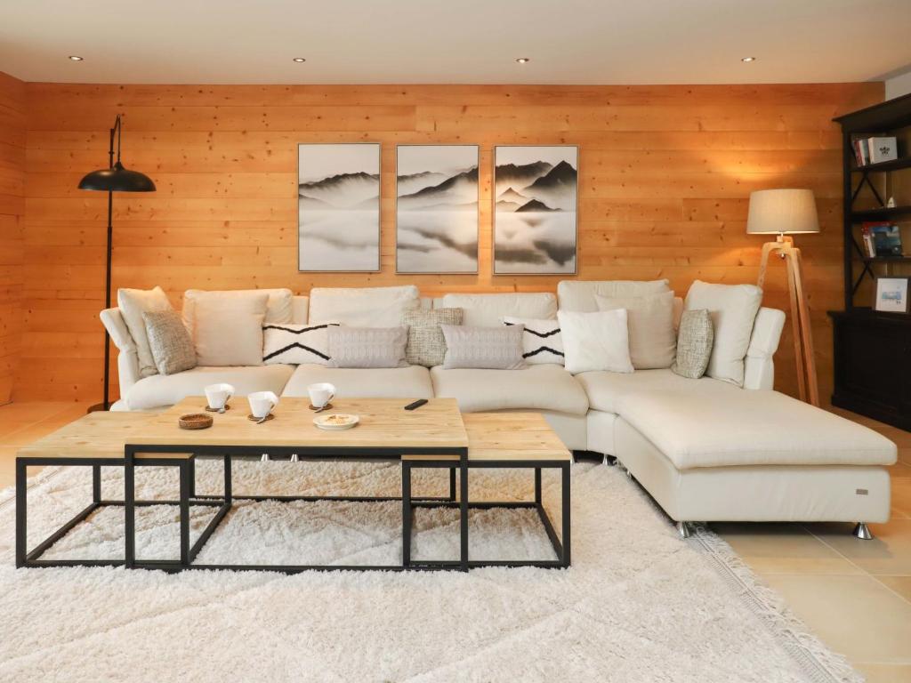 Apartment Les Mayens 3-2 by Interhome - 1