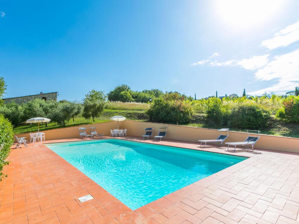 Holiday Home Cerretino group house 14 sleeps by Interhome - 2