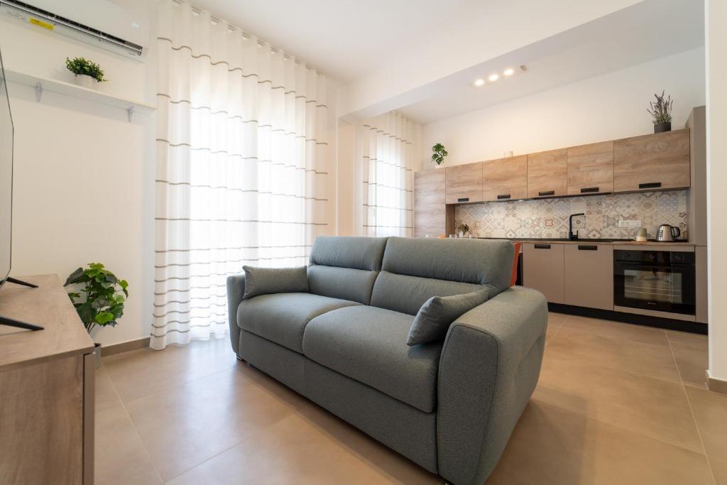 GuestHost - Dimora dei Consoli Apartments - 2