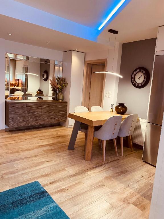 Luxurious & cozy down town home 82’, Ioannina