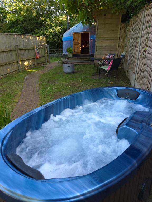 Orchard View Yurt & Hot Tub photo 3