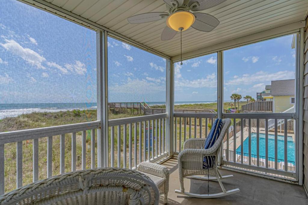 Raintree Villa Oceanfront Unit A1, Myrtle Beach