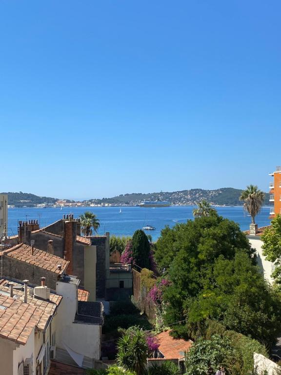 T2 vue mer Toulon plage Mourillon, Toulon