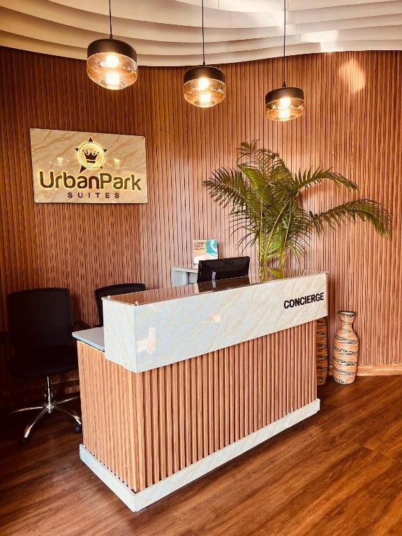 フロント・ロビー