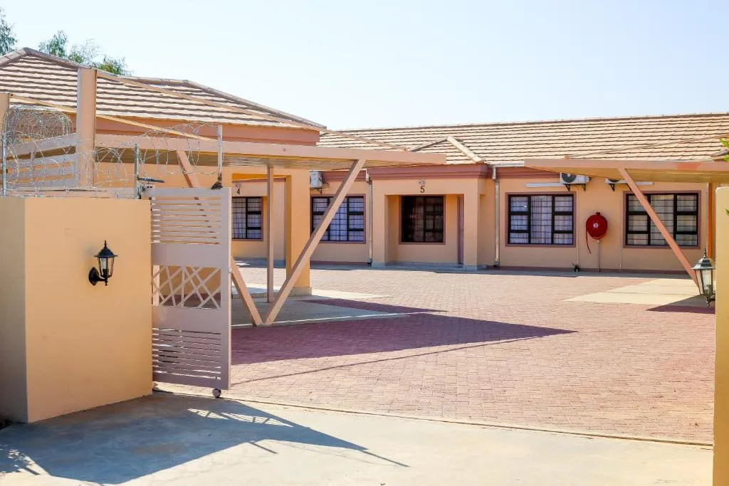 JTown CBD Self-Catering Apartment, hotel in Jwaneng