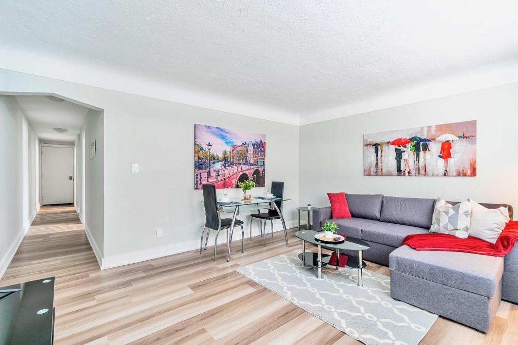 Modern Apt in Corktown Hamilton, Hamilton