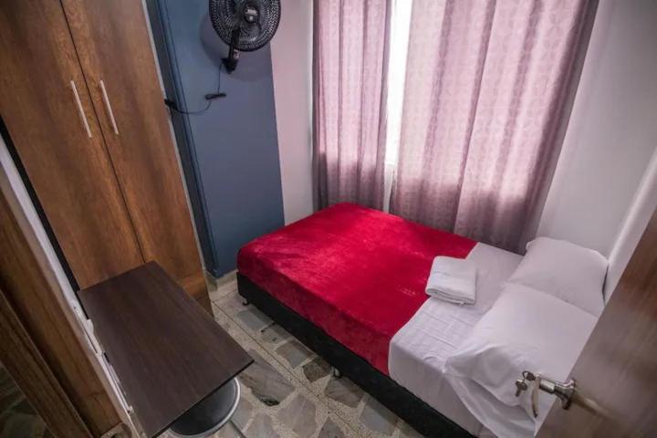 Living Poblado Manila 302 - 2