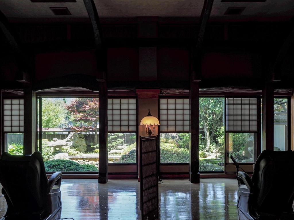 야투산칸 료칸의 전통적인 내부 전경