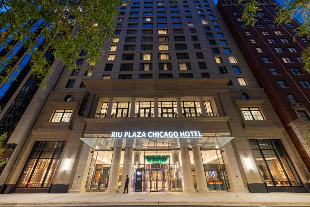 Riu Plaza Chicago，位于芝加哥的酒店