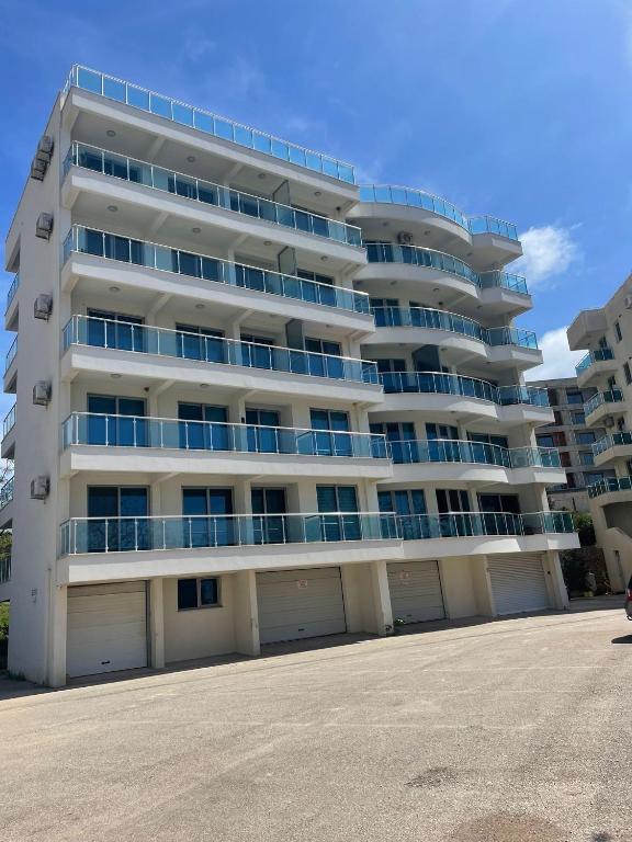 SunSide Apartment Naila - Dobra Voda - 3