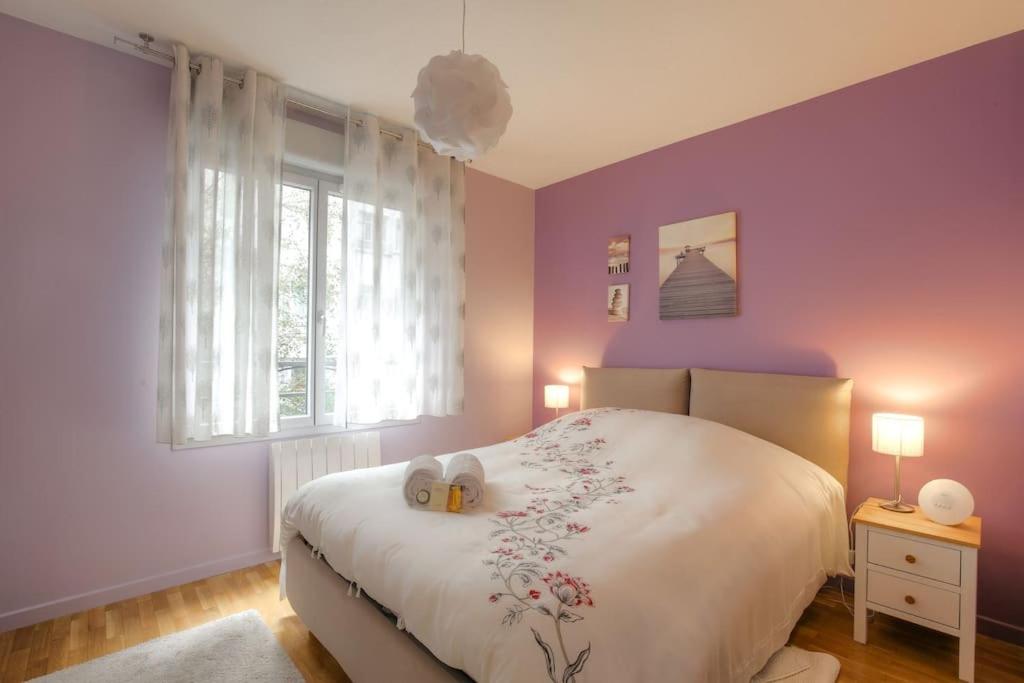 T2 calme avec parking entre Perrache et Confluence, Lyon