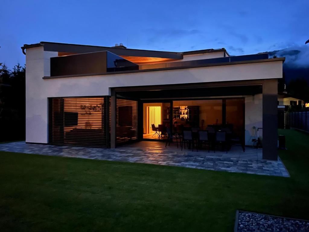 Apartment MAJA by Krone Travel Agency, Zell am See