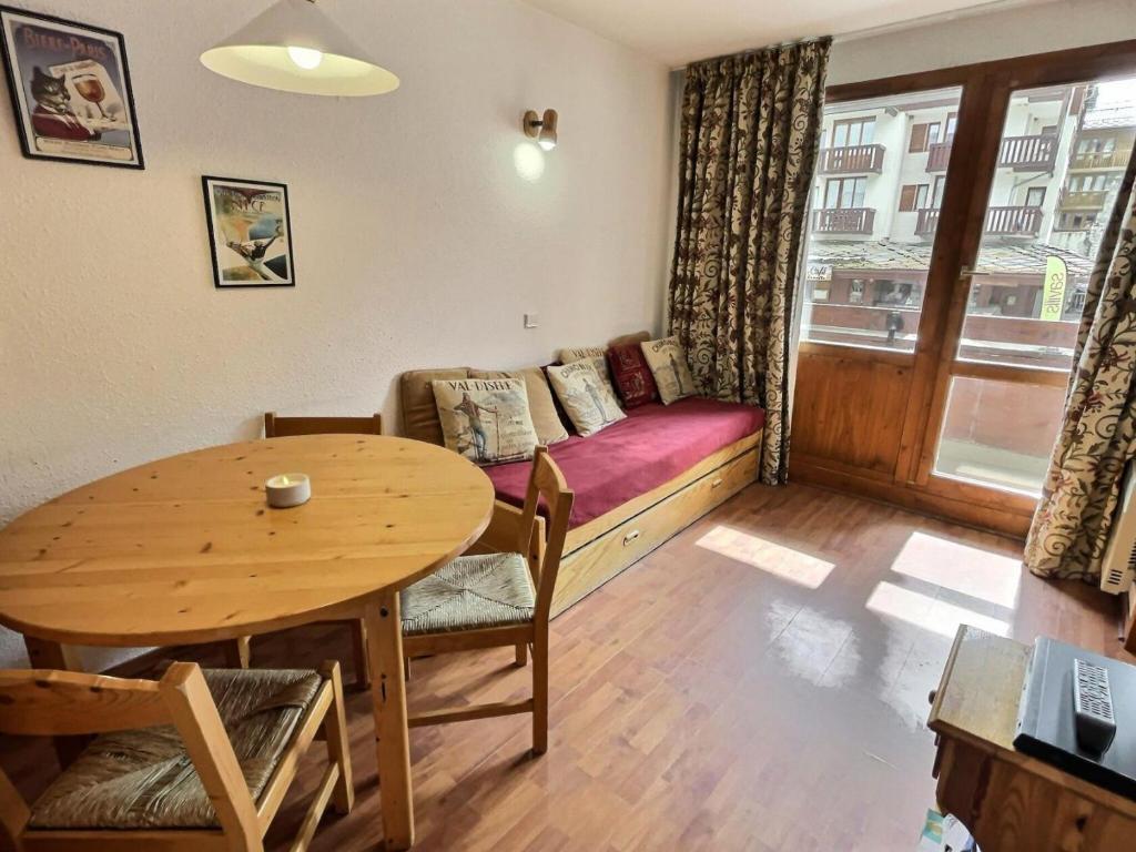 Résidence Rond-point Des Pistes Iii - Appartement 2 pièces pour 4 personnes situé à Val d’Isère, skis aux pieds et à 500m du centre du village, navettes gratuites au MAE-1798 - 1