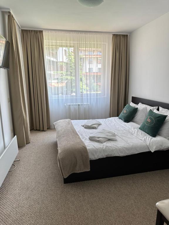 MonarX Suites, Bansko