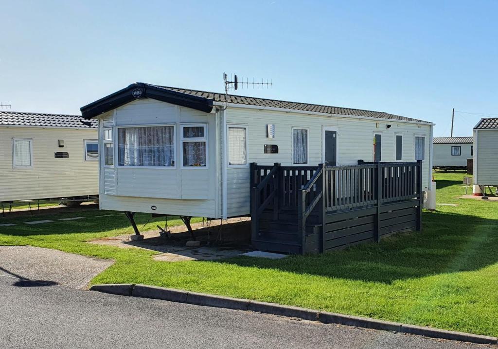 Luke's Hideaway at Seal Bay Resort, Selsey