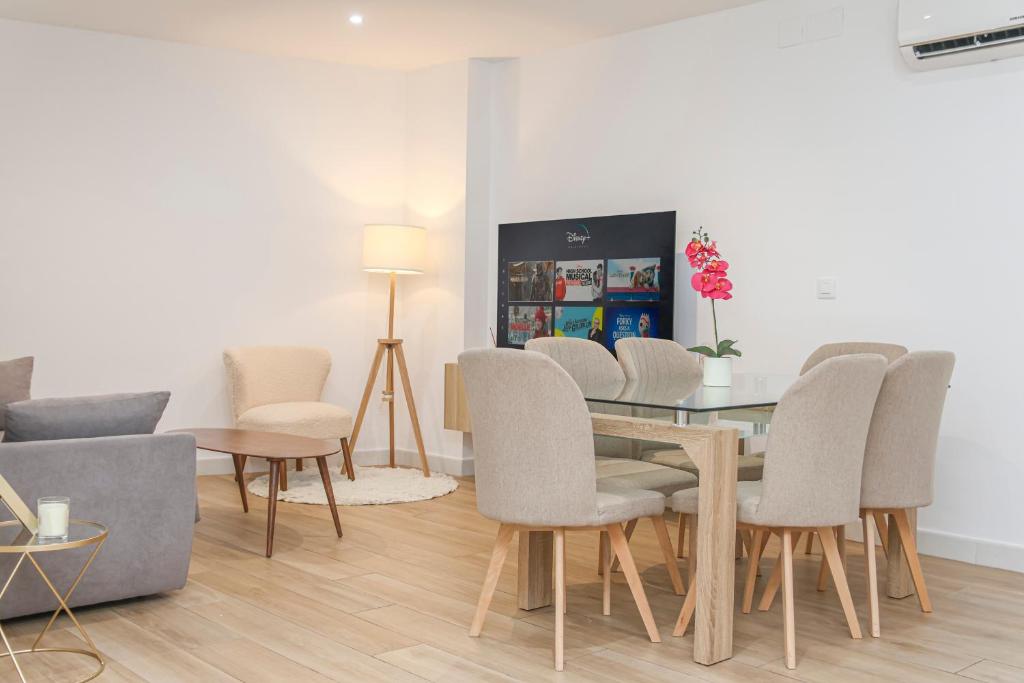 Luxurious & spacious 4BR apt next to Cathedral, Sevilla