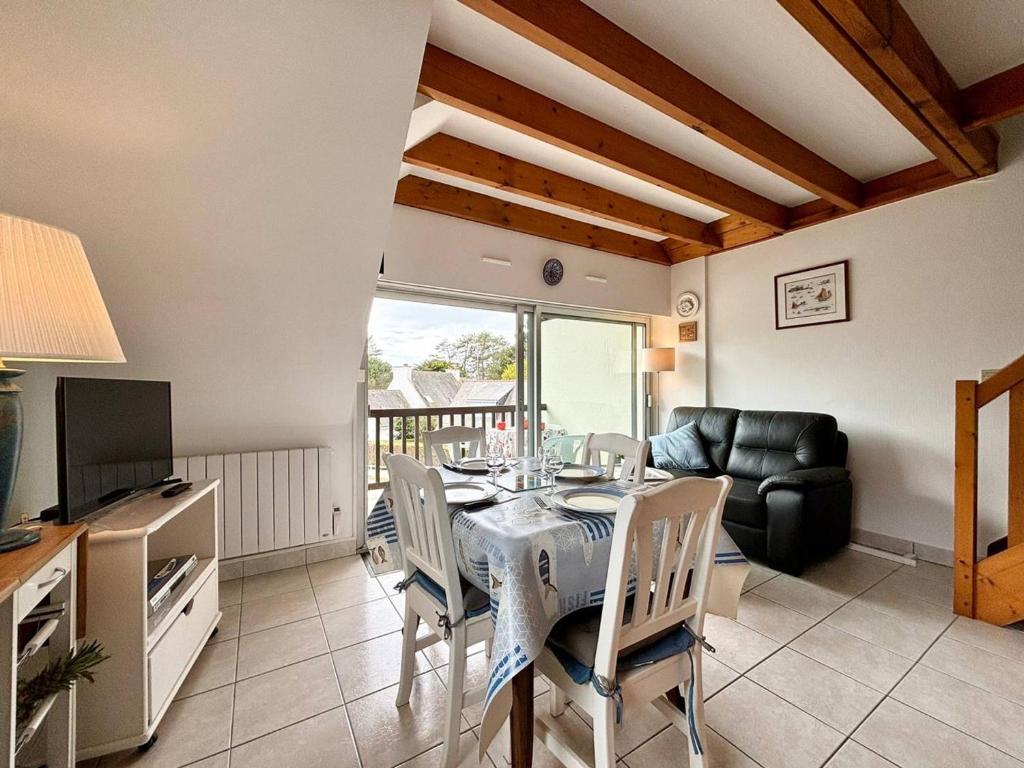 Appartement à Carnac, 2 Pièces + Mezzanine, Balcon Sud, Parking, Proche Plage et Commerces - FR-1-377-93 - 2