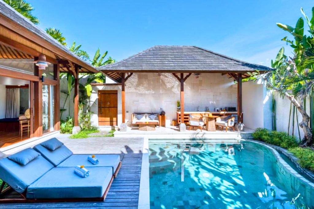 Alyssum 2 BR Private Pool & Jacuzzi ZN61, Ubud