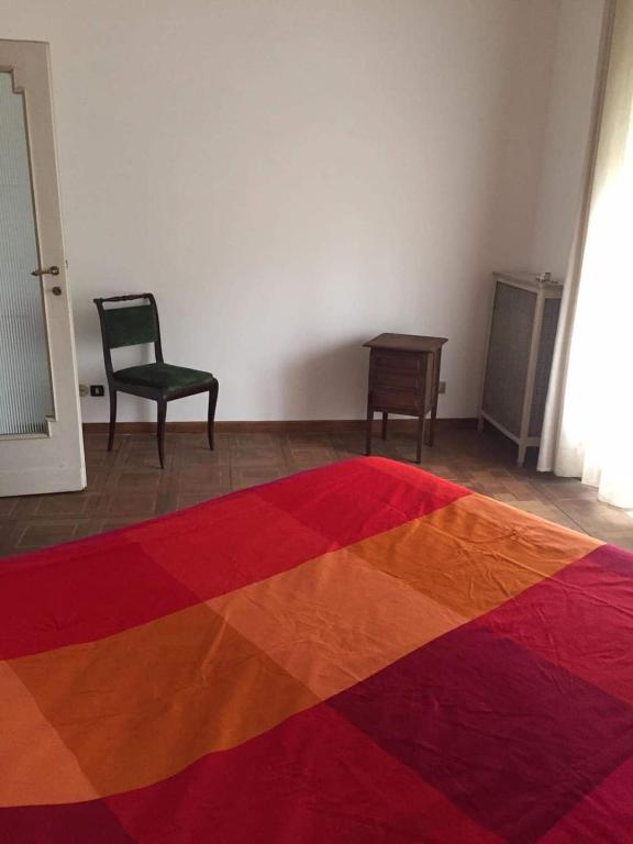 Graziosa stanza con bagno privato - 4