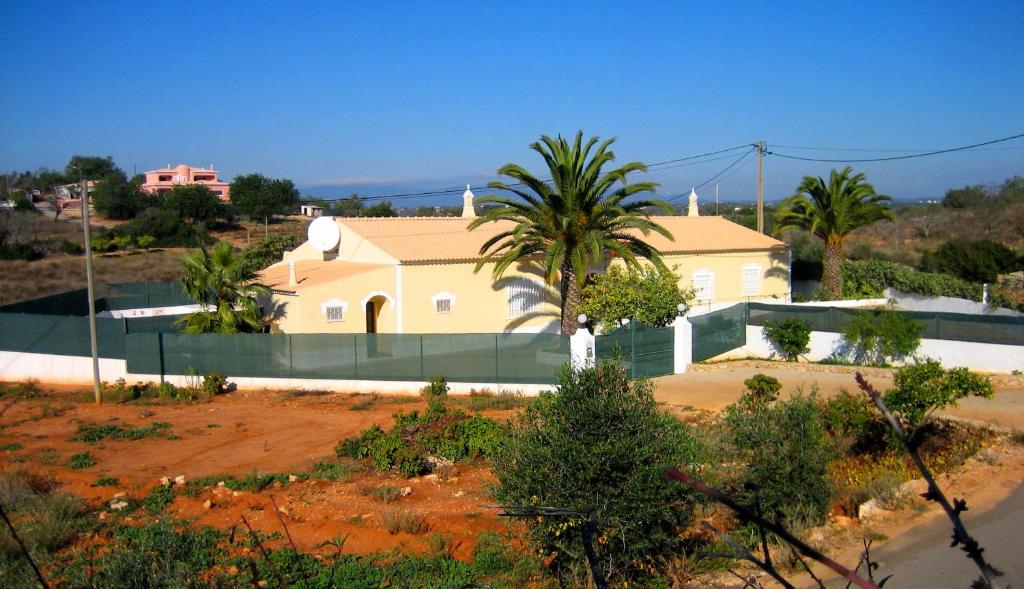 Casa Lima Reis, Alcantarilha