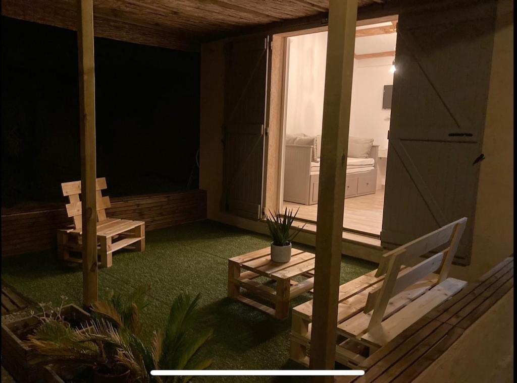 Cosy studio tiny house, parking Mougins, proche Cannes - 4
