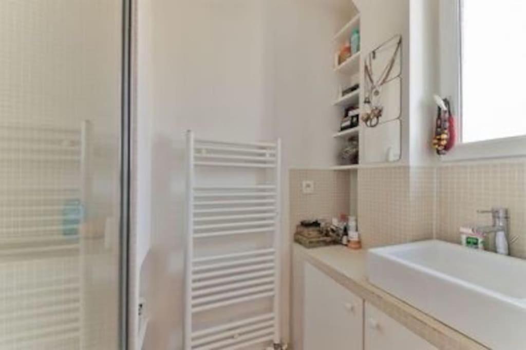 Cute 1-bed flat near Opéra, Montmartre,Martyrs St - 3