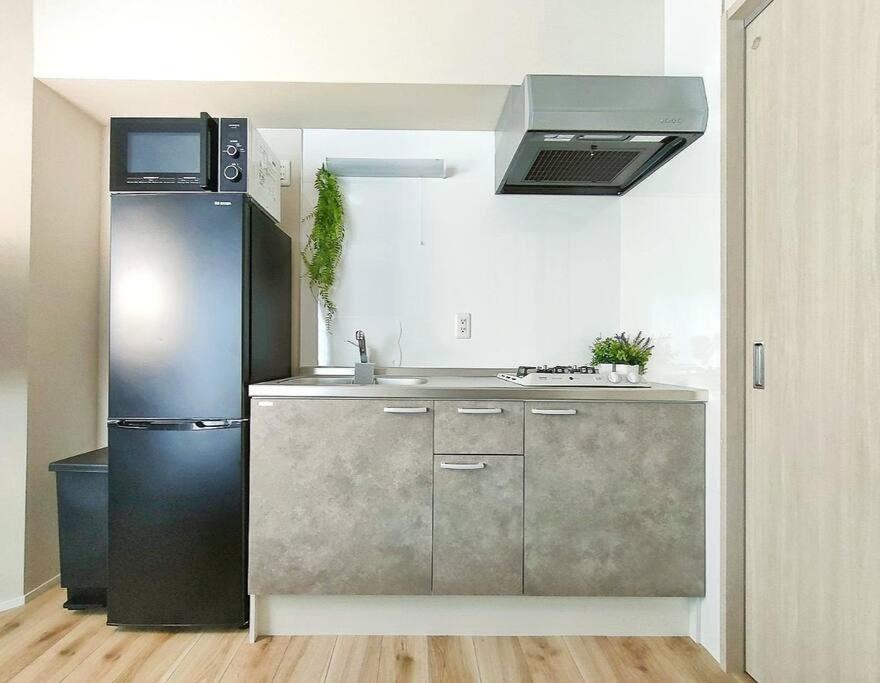 USJ 5min , 4min Walk to Nishikujo Sta , Direct to Namba & KIX , Residential Hotel Alex 5F-7F