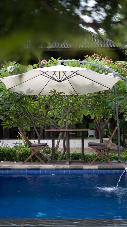 Lombok Royal Regantris Villa Karang Additional