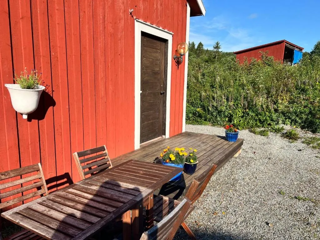 Folkja gård i Höga kusten，位于Noraström的酒店