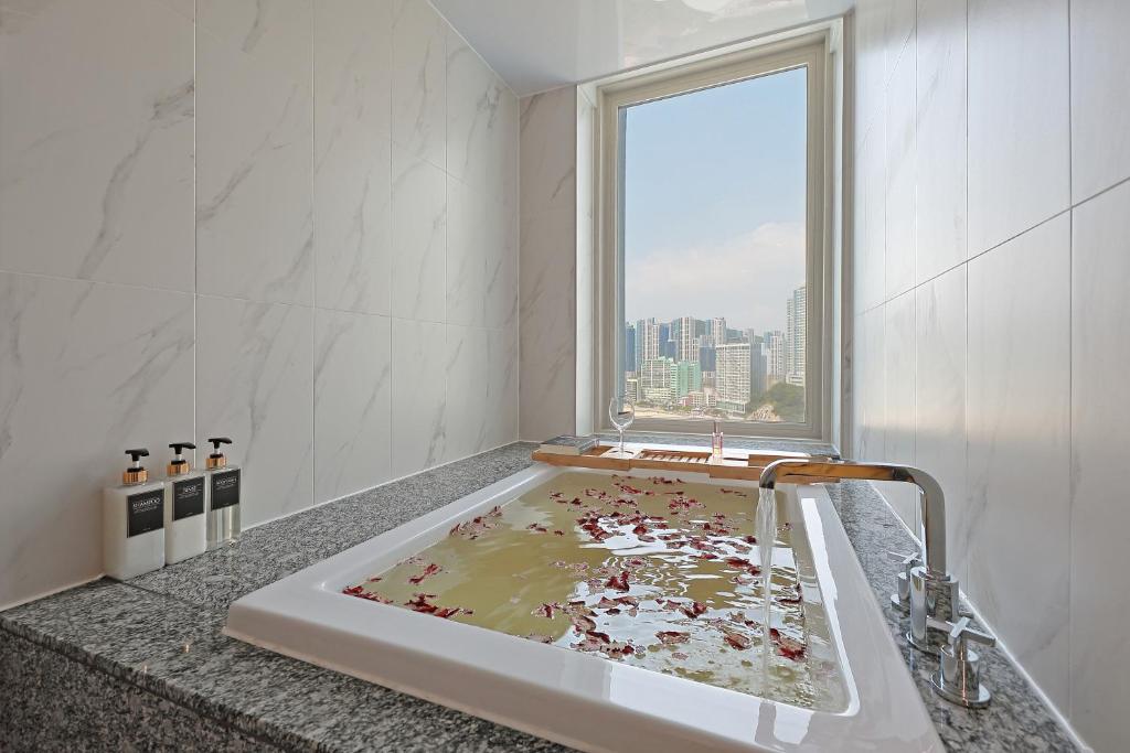 2. 엘모멘토 송도 ..