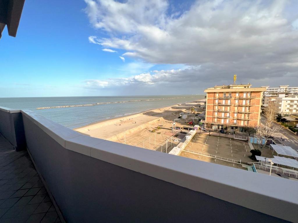 19 Igea Marina Bilocale sul mare - 1