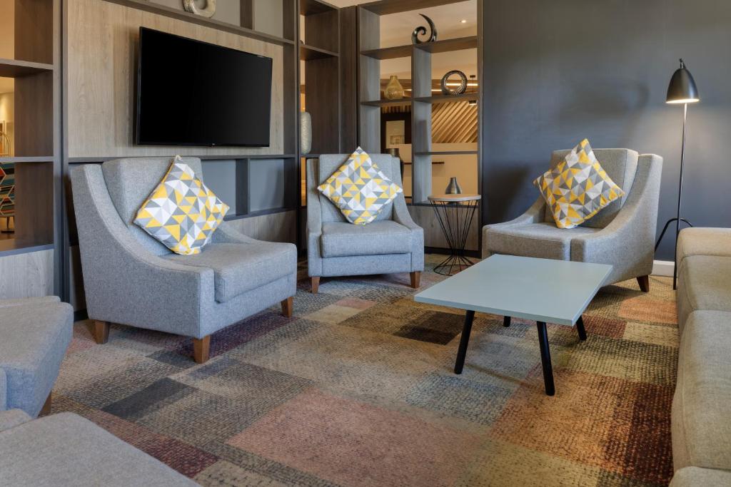 Holiday Inn Mansfield Alfreton By IHG フロント・ロビー