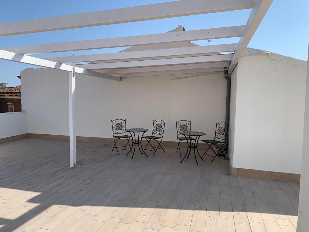 Ursino Castle Terrace Residence - 4