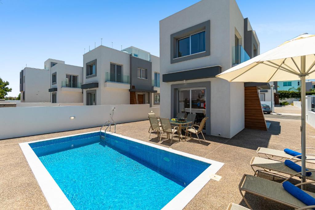 Villa Seabreeze Sofia by Ezoria Villas, Protaras
