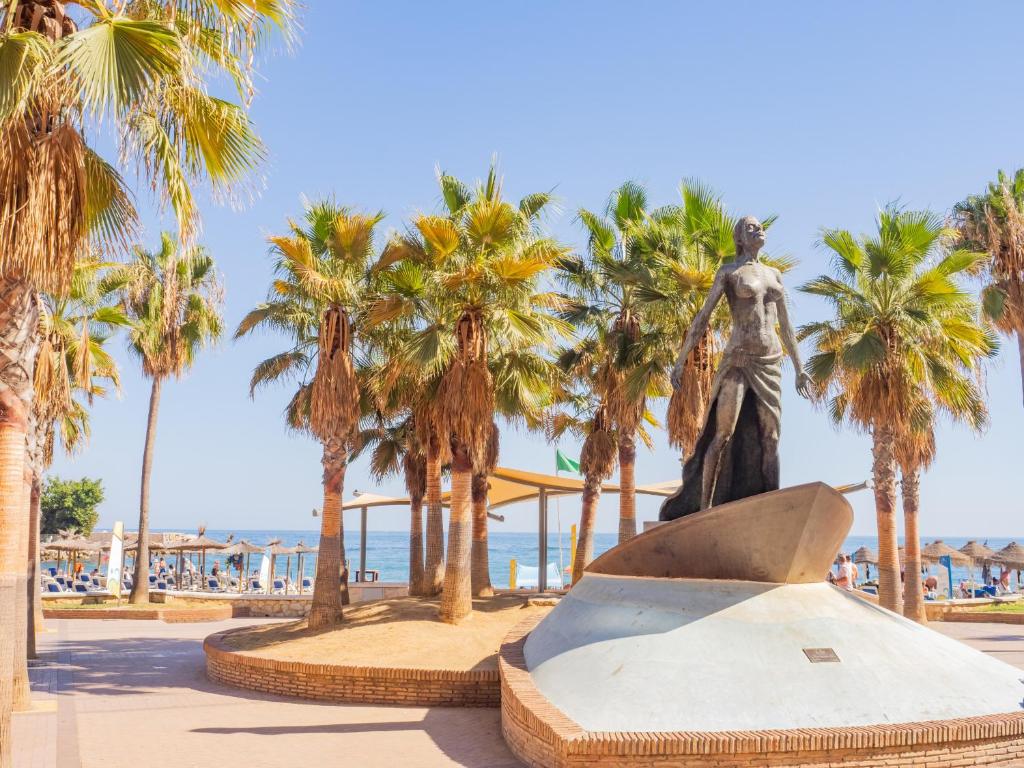 Cubo's Apartment Front Line Beach Fuengirola - 2