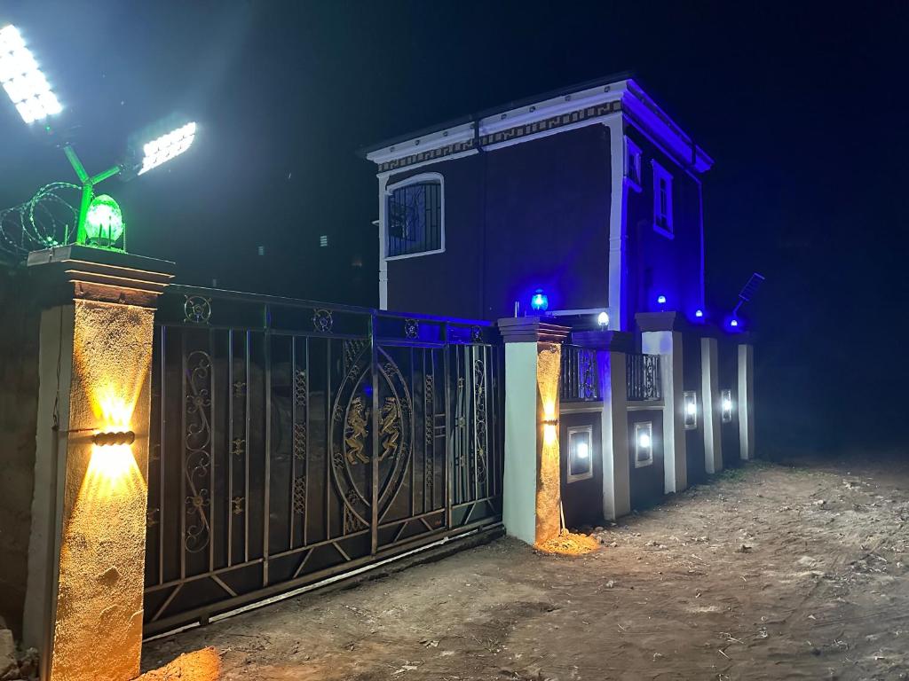 M&A Royal Guest House & Bar, Obanyotor