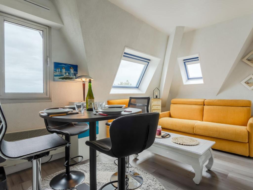 Apartment Horizon Marin-8 by Interhome - 2