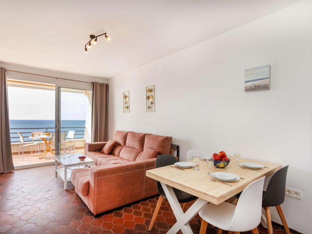 Apartment Bahia Palace I by Interhome - 3