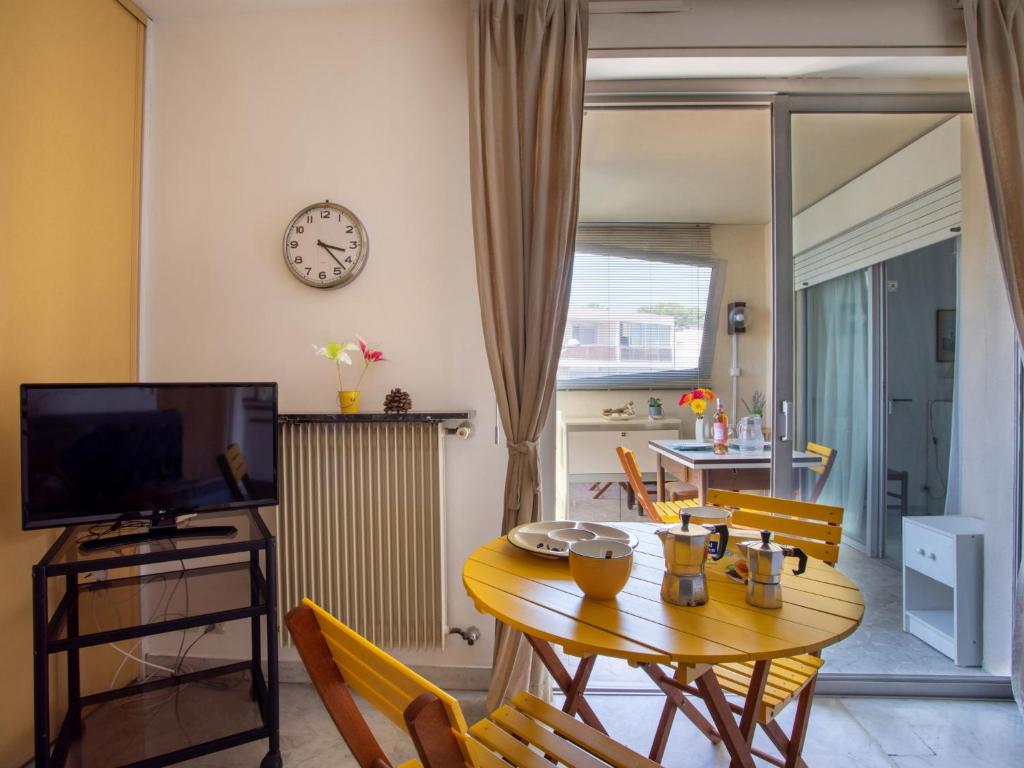 Apartment Azur 3000 by Interhome - 2