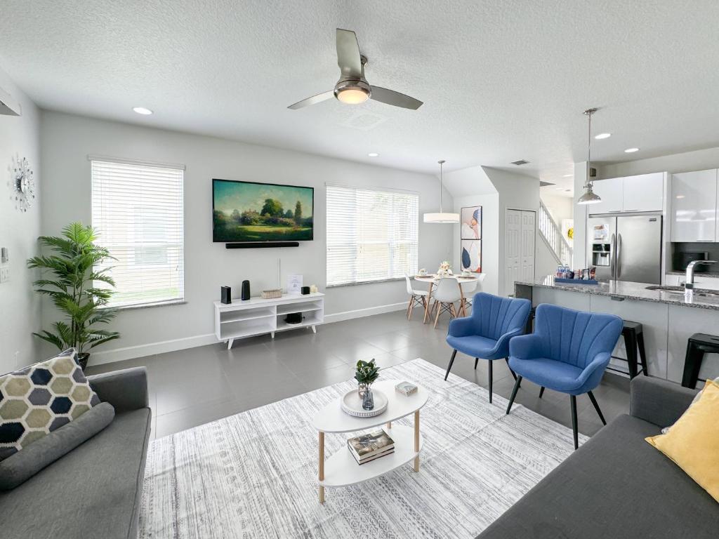 17319 Relaxing Home in Serenity Disney area 3BD, Orlando