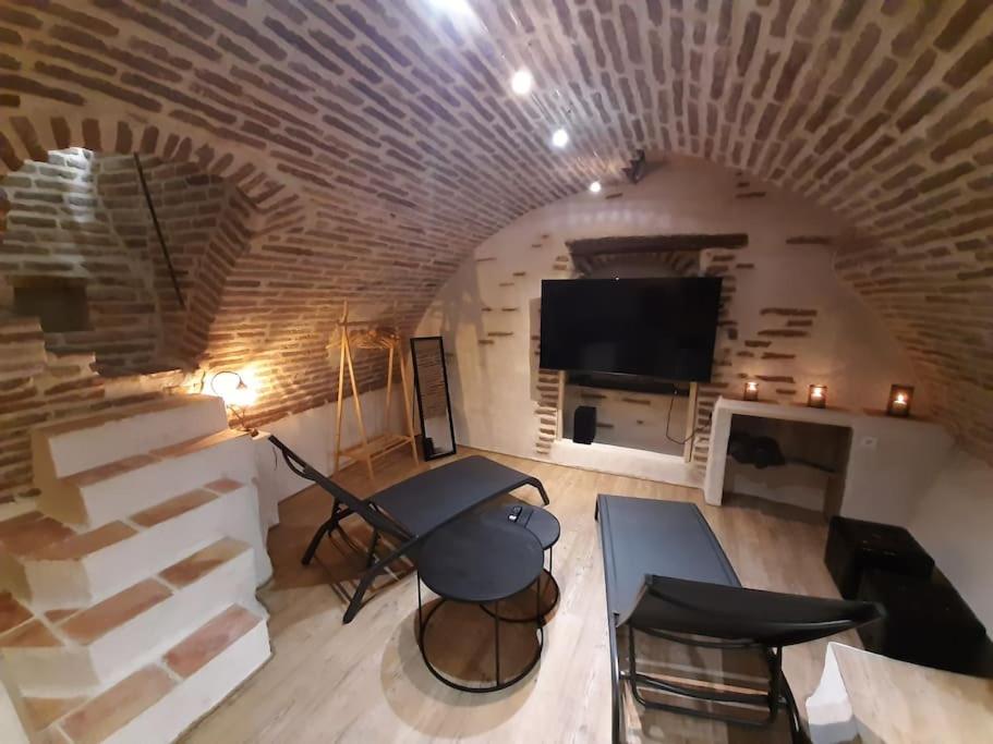 Studio et spa privatif Le Puits de la Grâce - 3