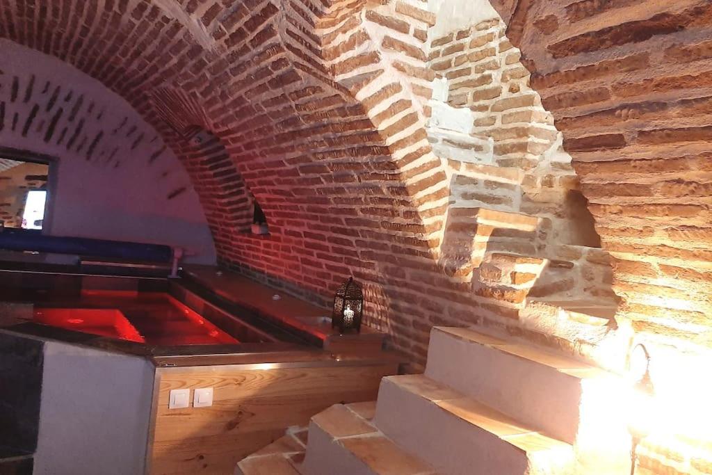 Studio et spa privatif Le Puits de la Grâce - 4